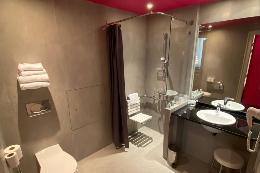 HOTEL DU VIEUX SAULE $118 ($̶1̶3̶1̶) - Prices & Reviews - Paris, France